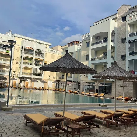 Cozy Lägenhet Golem (Tirana)
